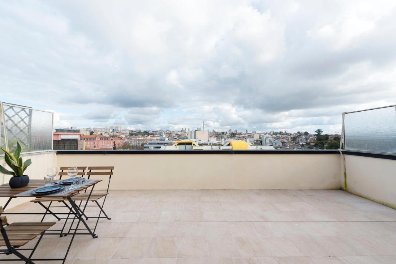 Doispontozero Julio Dinis Apartment Porto Luaran gambar